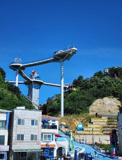 캔디여행사[부산출발]동해 추암해변+도째비골스카이밸리 논골담길 당일치기